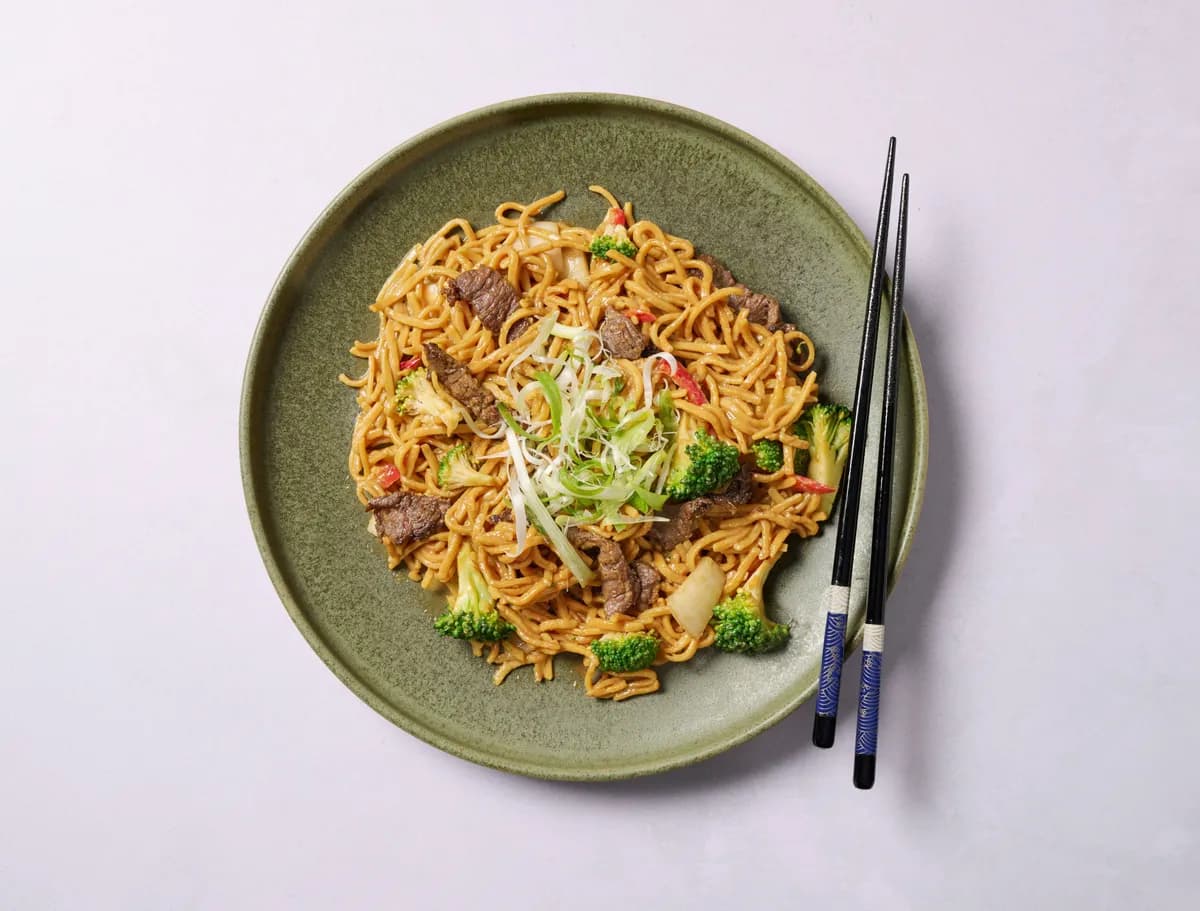 Bavette Steak Stir Fry Noodles