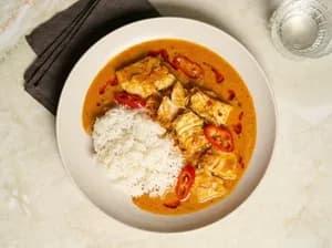 Thai Coconut Red Curry Fish (Gaeng Ped)